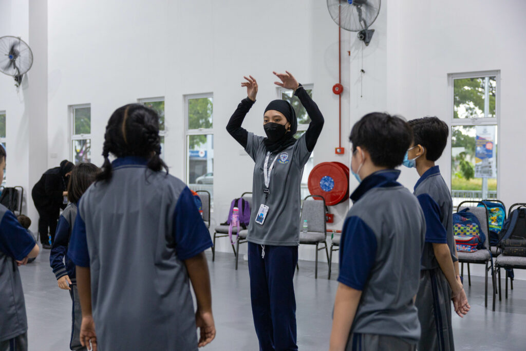 group-activities-in-the-school-hall